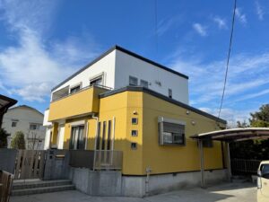 桑名市長島町Ｕ様邸：外壁・屋根塗装工事：金属サイディング