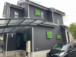 アステックペイント チャコール｜｜施工事例｜【一宮市・弥富市】外壁塗装と屋根塗装の川洋建装｜プロタイムズ【愛知県施工実績第1位】