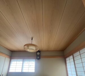 弥富市平島中Ｍ様邸：天井クロス貼り替え工事：雨漏り修繕