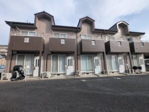 愛西市町方町：アパート外壁塗装工事：シリコンREVO1000-IR：アパートＲ様