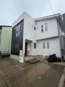 一宮市木曽川町T様邸:外壁塗装工事:超低汚染プラチナリファイン2000無機-IR